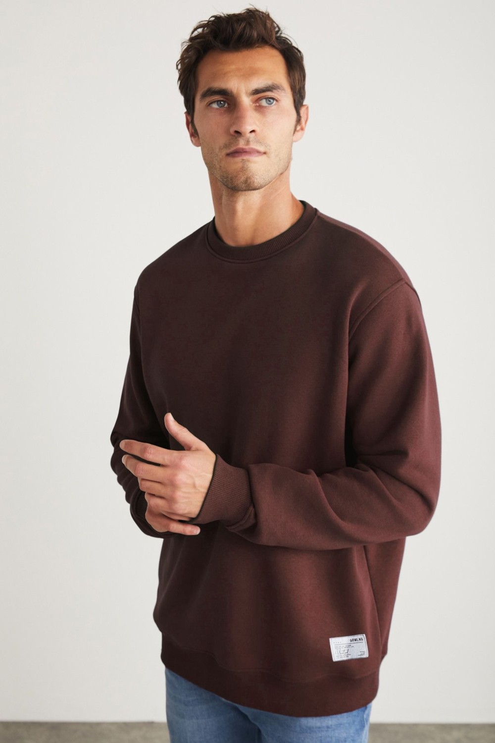 Grimelange TRAVIS Erkek Organik Kumaşlı Yumuşacık Regular Fit Yuvarlak Yakalı Kahverengi Sweatshirt görsel 5