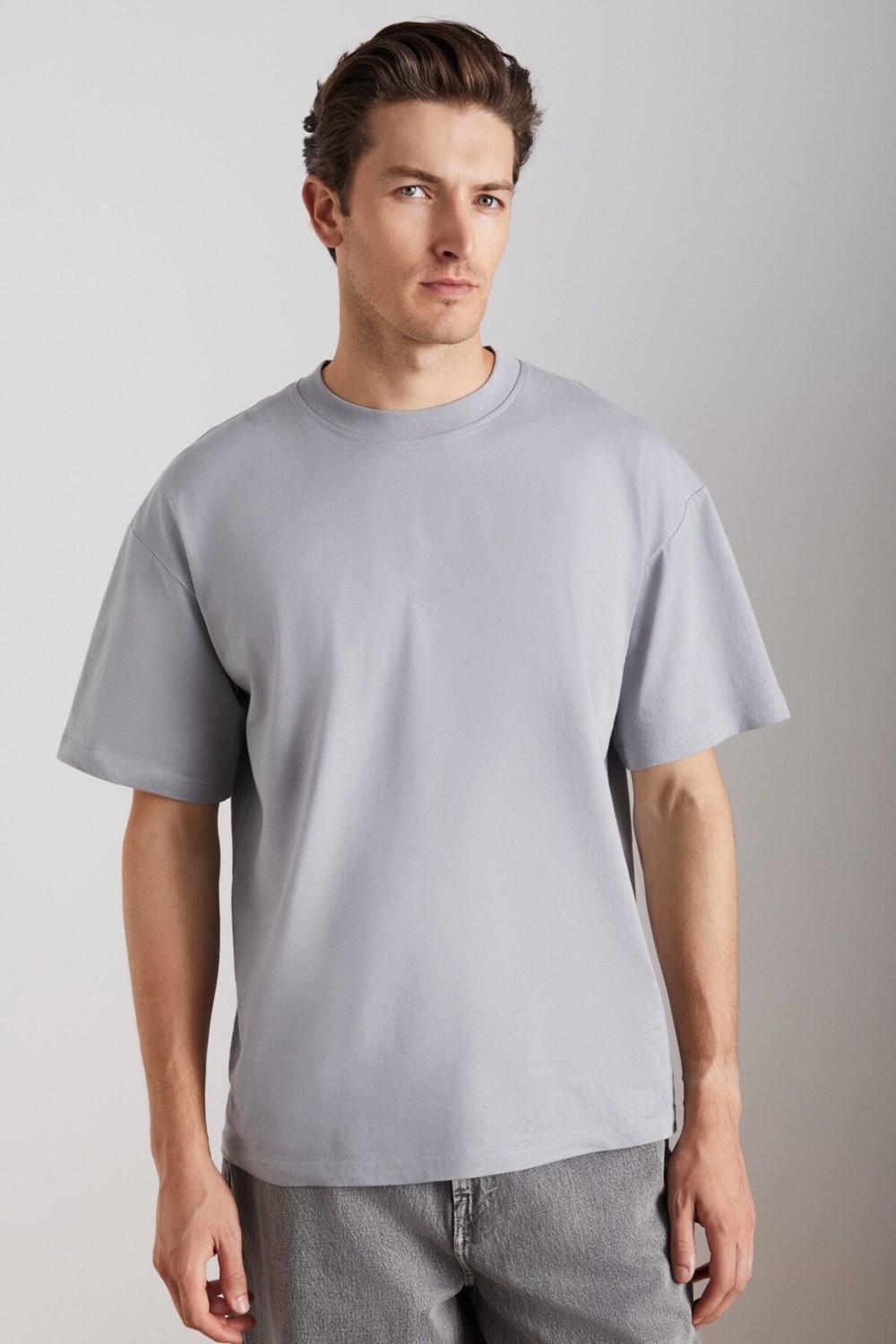 Grimelange Jett Erkek Oversize Fit %100 Organik Pamuk Kalın Dokulu Bisiklet Yakalı Beyaz T-shirt