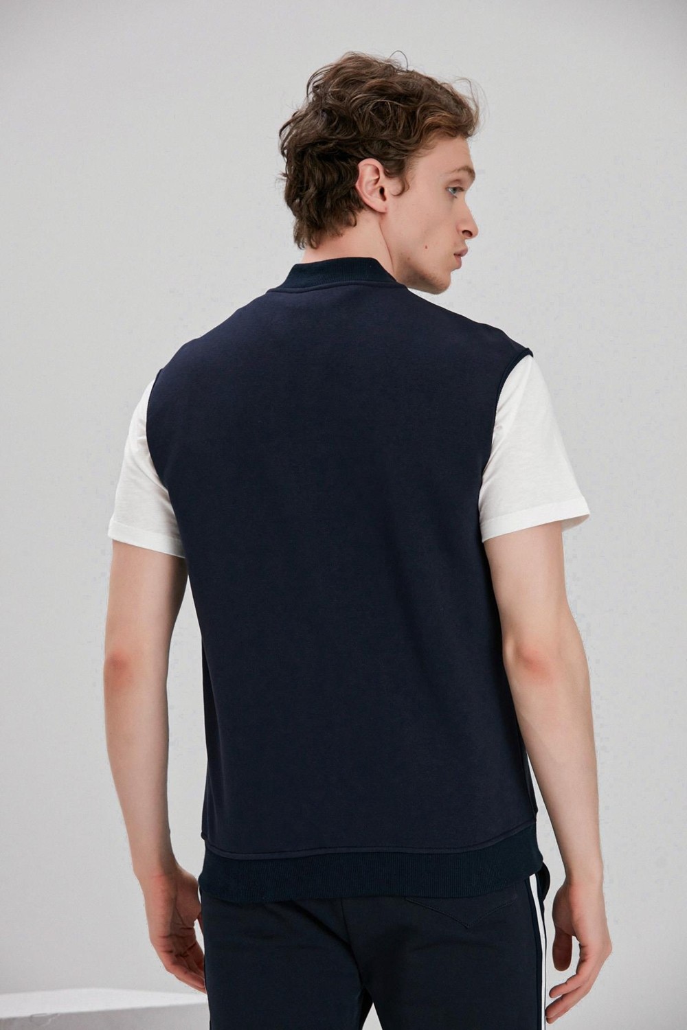Alexander Gardi Alexandergardı Kanguru Cepli Yelek (E22-618A) görsel 6