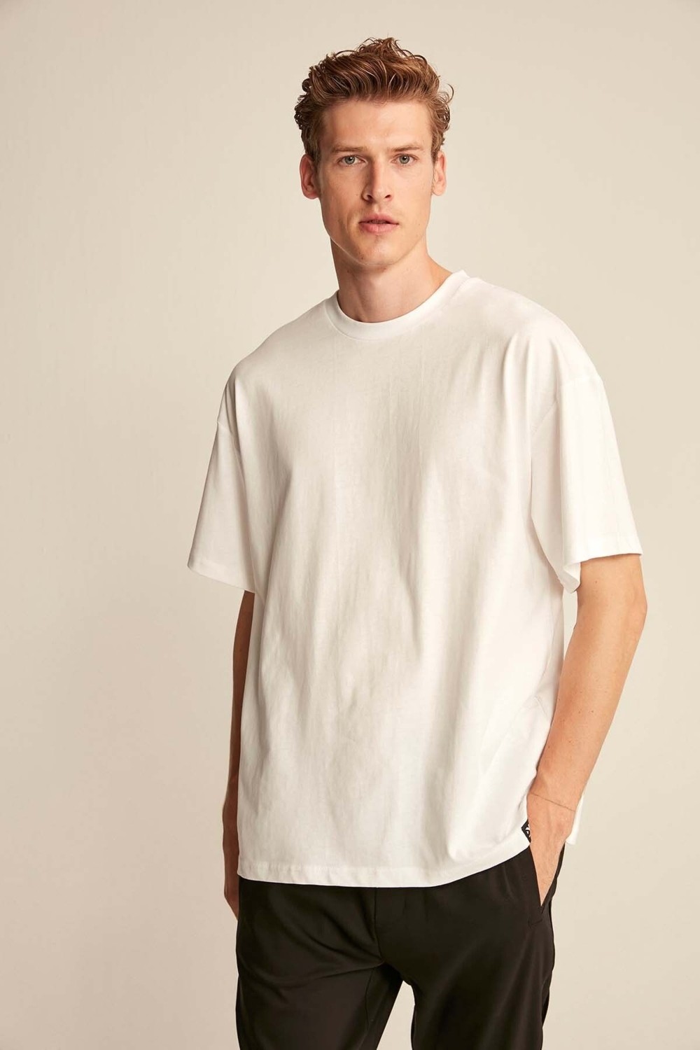 Grimelange Jett Erkek Oversize Fit %100 Organik Pamuk Kalın Dokulu Bisiklet Yakalı Beyaz T-shirt