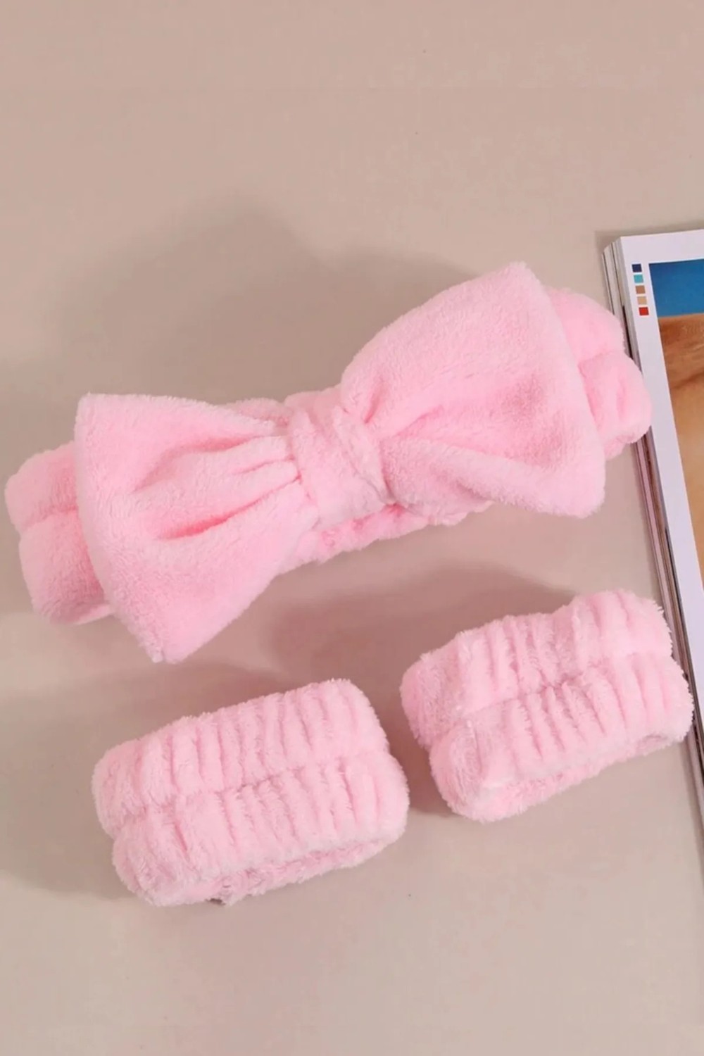 SB SizinBazar Pembe Rengi Süper Soft Spa Takımı - 2 Adet Havlu Yıkama Bilekliği ve Elastik Saç Bandı Takımı