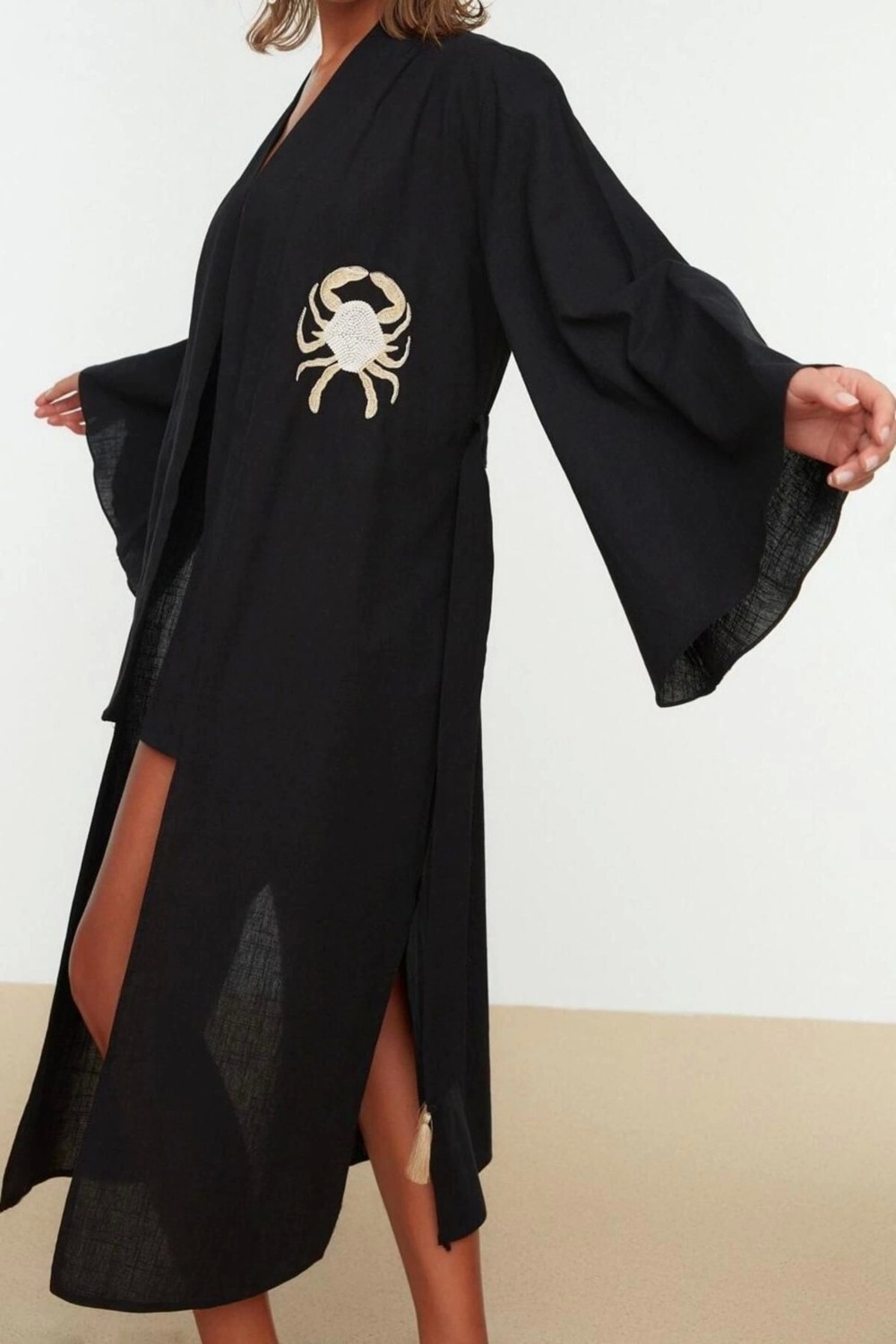 Ersefa Moda Dokuma Rahat Kalıp Uzun V Yaka Standart Kol Flamlı Pamuk Basic Düz Desen Kimono Kaftan görsel 3