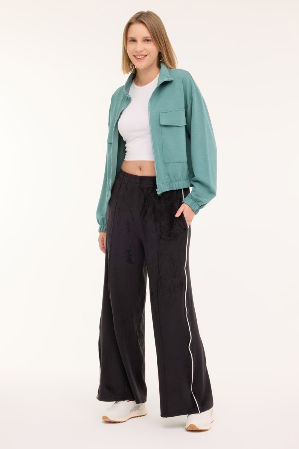 Lumberjack WL ZOE 18MS408 4PR Yeşil Kadın Eşofman Üstü görsel 3