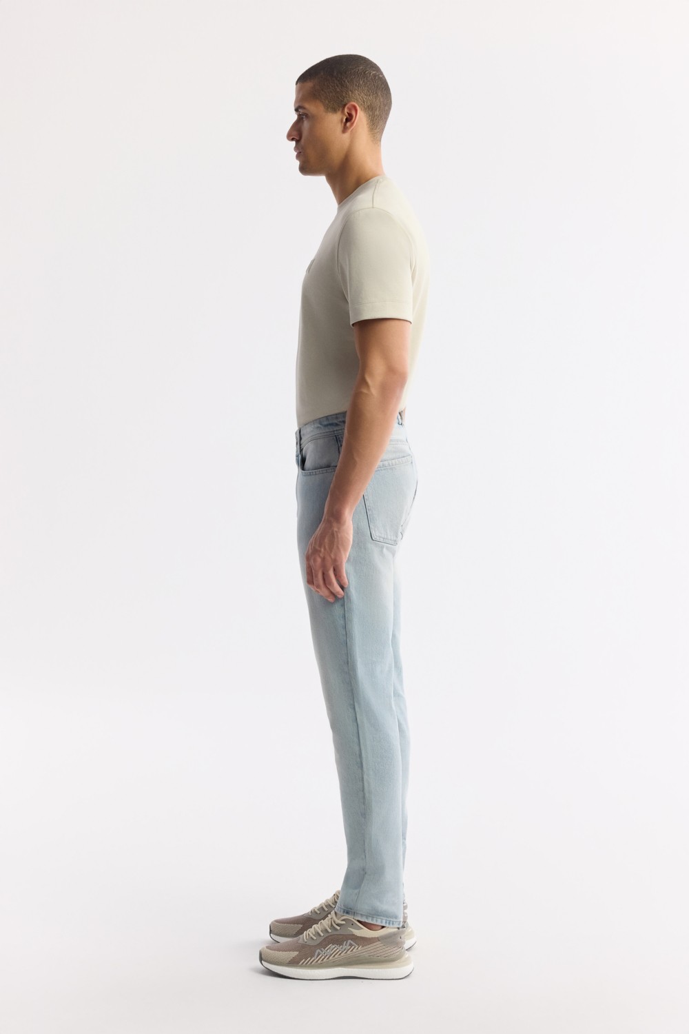 AVVA Erkek Açık Mavi Klasik Bel Pamuklu Eskitme Yıkamalı Berlin Slim Fit Jean Pantolon A51Y3525 görsel 2