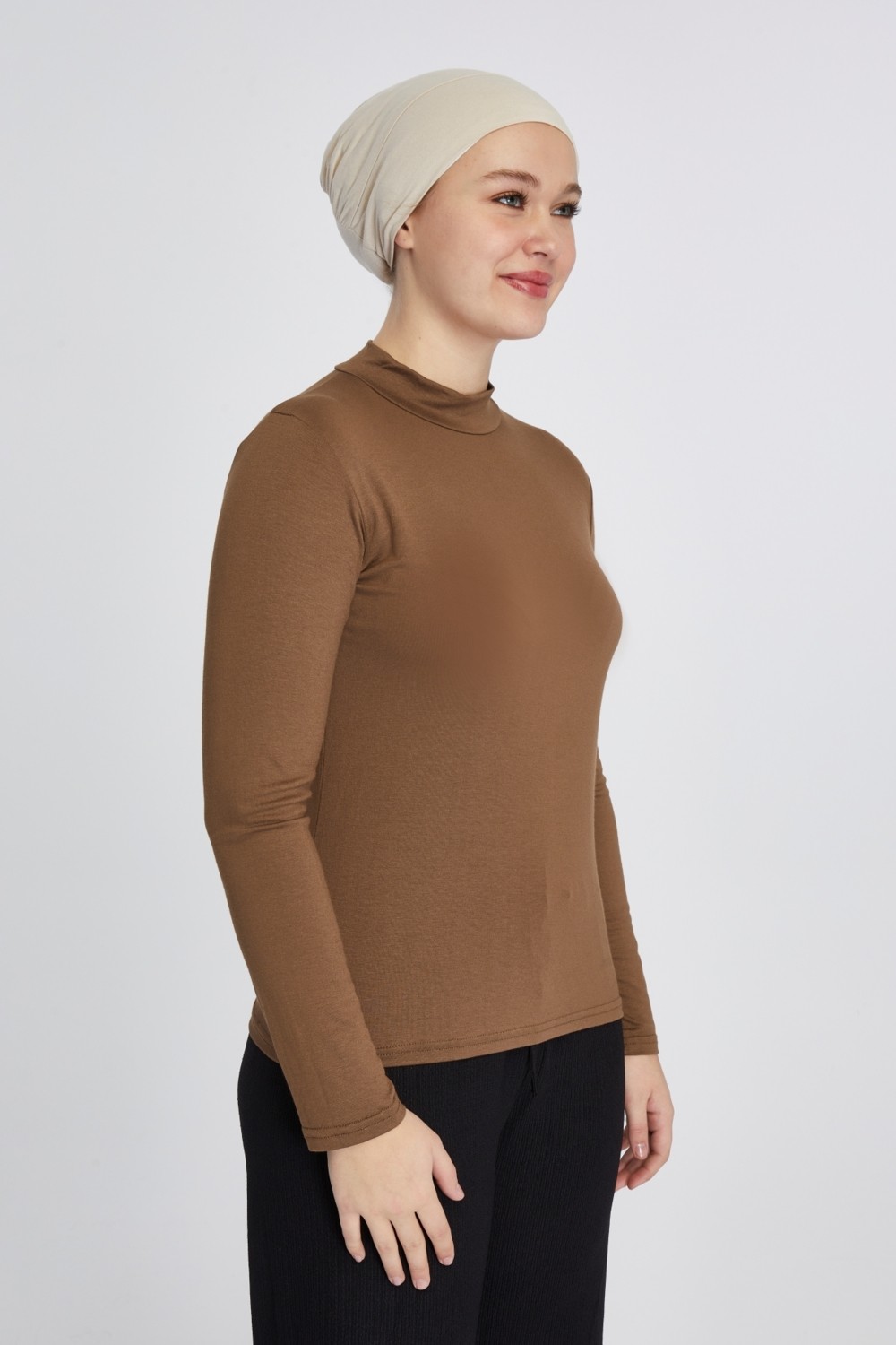 Manolyaşal İslamic Hijab Manolyaşal Hafif Uzun Kollu Balıkçı Yakalı Organik Kadın Body - Siyah - L-XL görsel 3