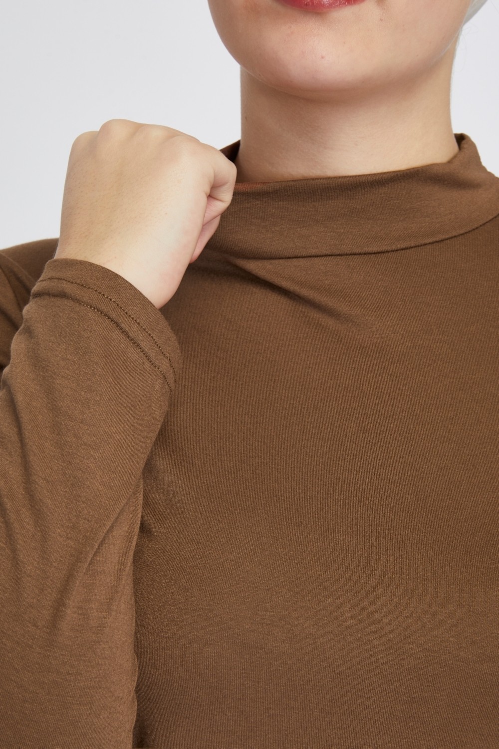Manolyaşal İslamic Hijab Manolyaşal Hafif Uzun Kollu Balıkçı Yakalı Organik Kadın Body - Siyah - L-XL görsel 6