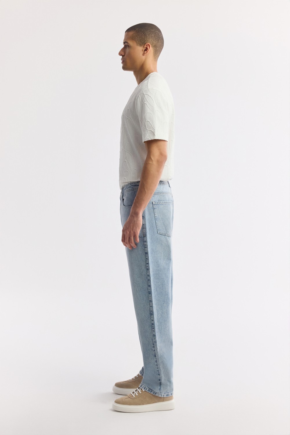 AVVA Erkek Açık Mavi Klasik Bel %100 Pamuk Eskitme Yıkamalı Tokyo Straight Fit Jean Pantolon A51Y3546 görsel 2