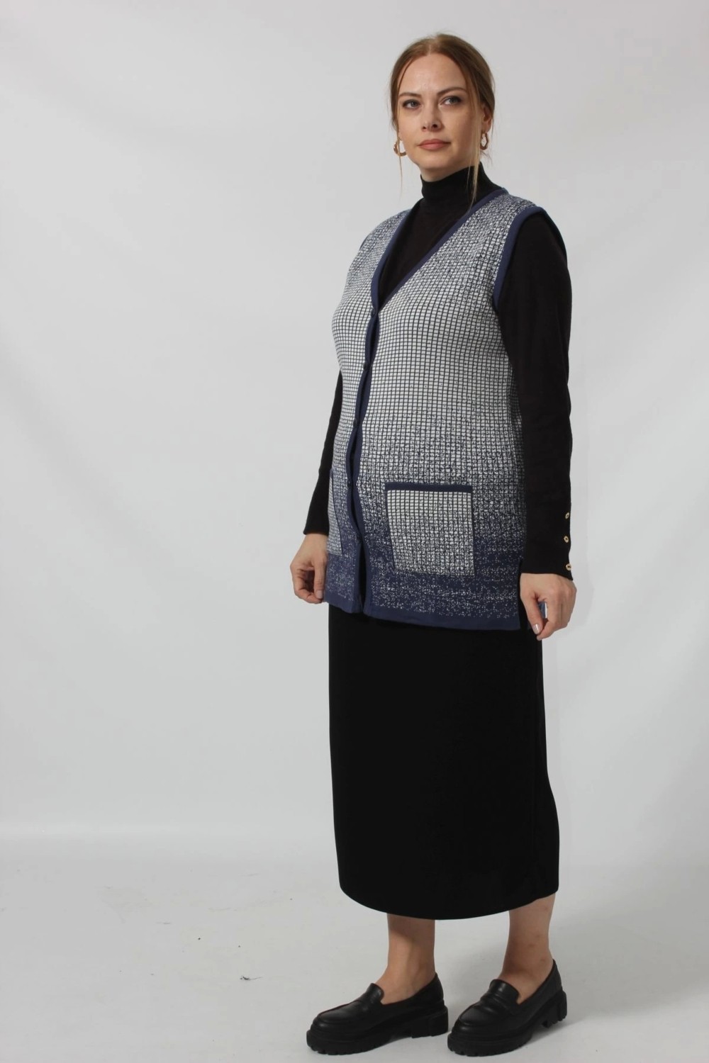 Moda Berray Y166 Mavi-Beyaz Kareli Desenli Düğmeli Cepli Mevsimlik Anne Yelek görsel 5
