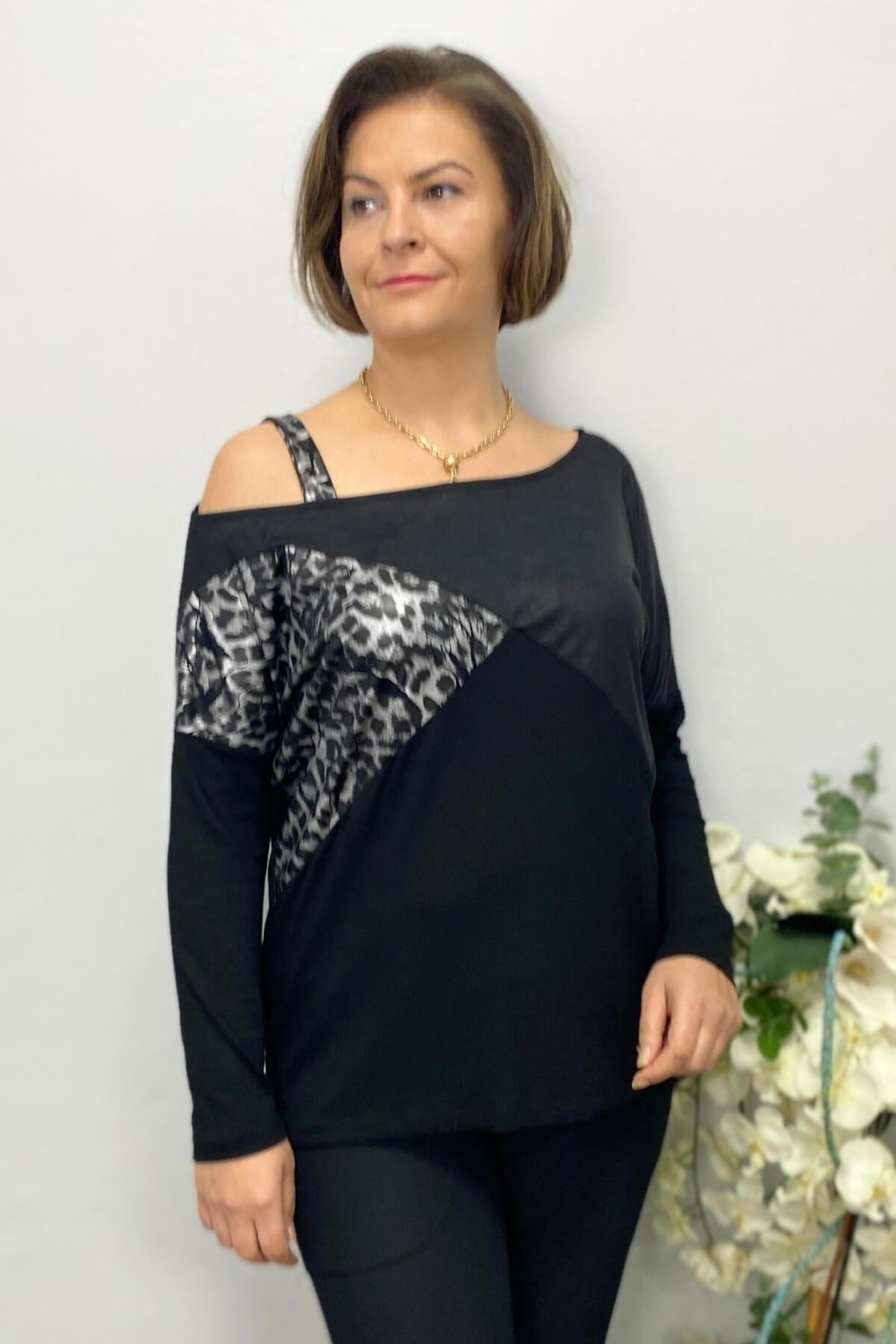 Mia Butik Büyük Beden Siyah Tek Omuz Leopar Detaylı Bluz