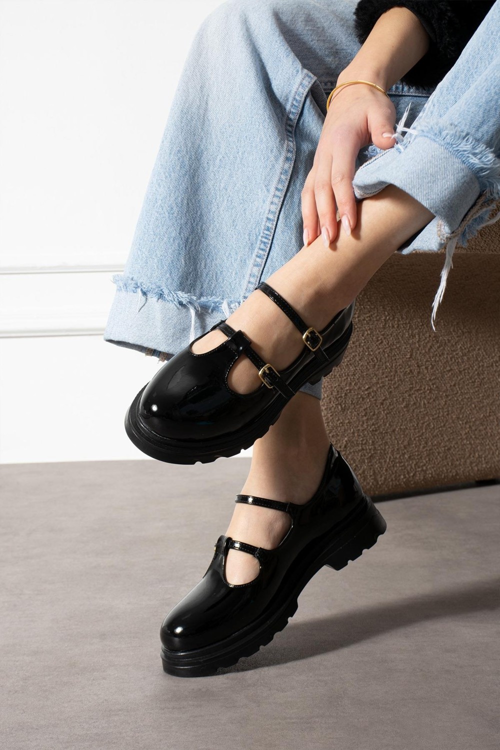 Shoetek Inga Kadın Babet Çift Bantlı Tokalı Makosen Ayakkabı Siyah Rugan