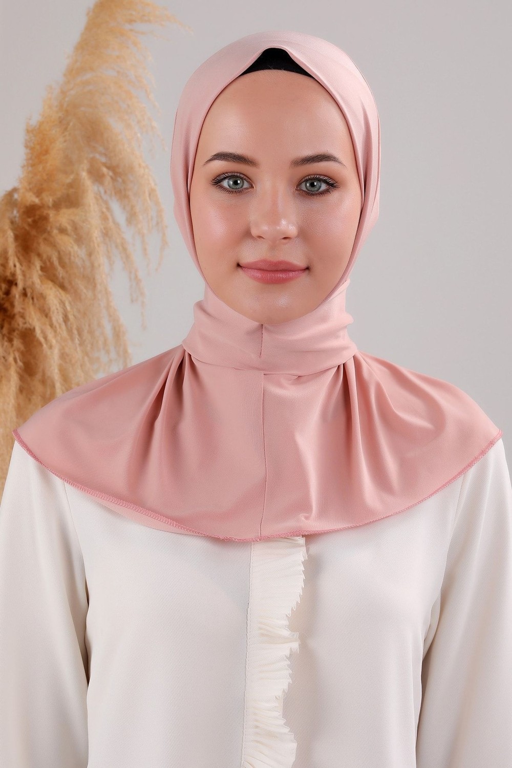 Melodi Scarf Kadın Tesettür Pratik Çıtçıtlı Sandy Fular Hazır Deniz Havuz Uyumlu Bone Siyah