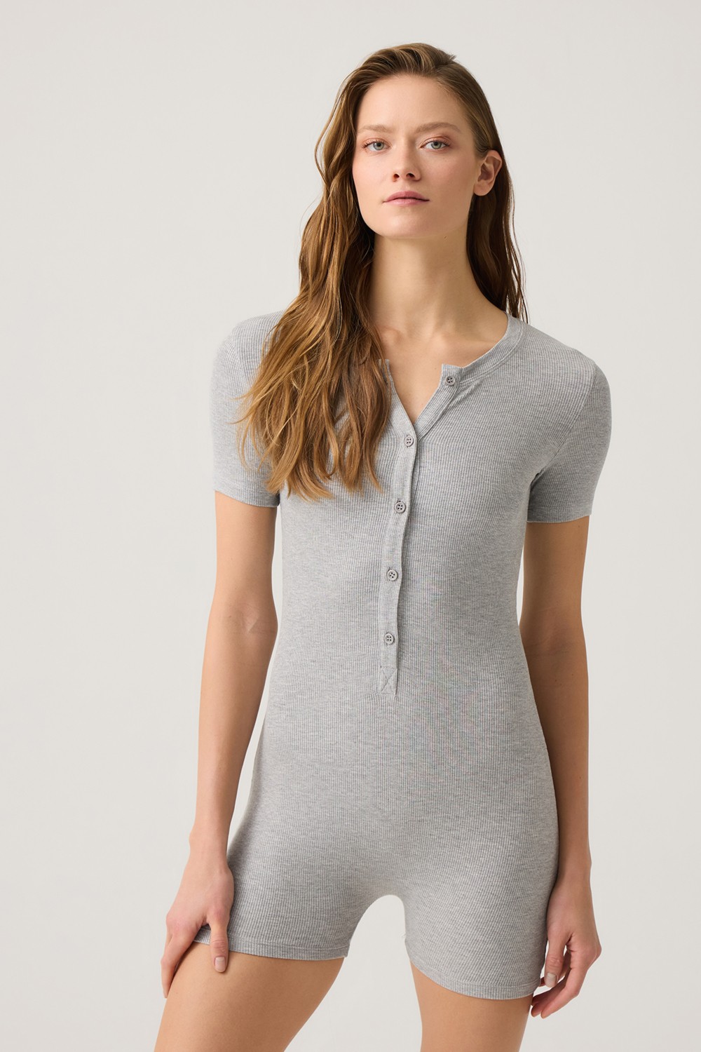 Los Ojos Siyah Fitilli Kısa Kollu Kısa Tulum Short Romper