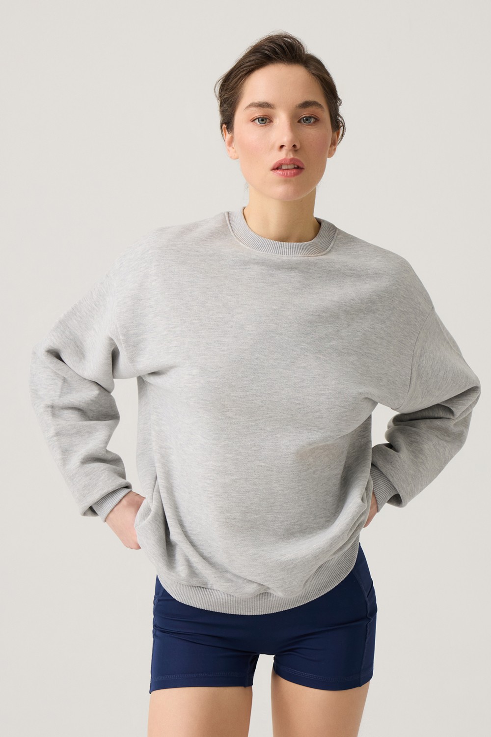 Los Ojos Ekru Geniş Kalıp Bisiklet Yaka Sweatshirt Crew Neck