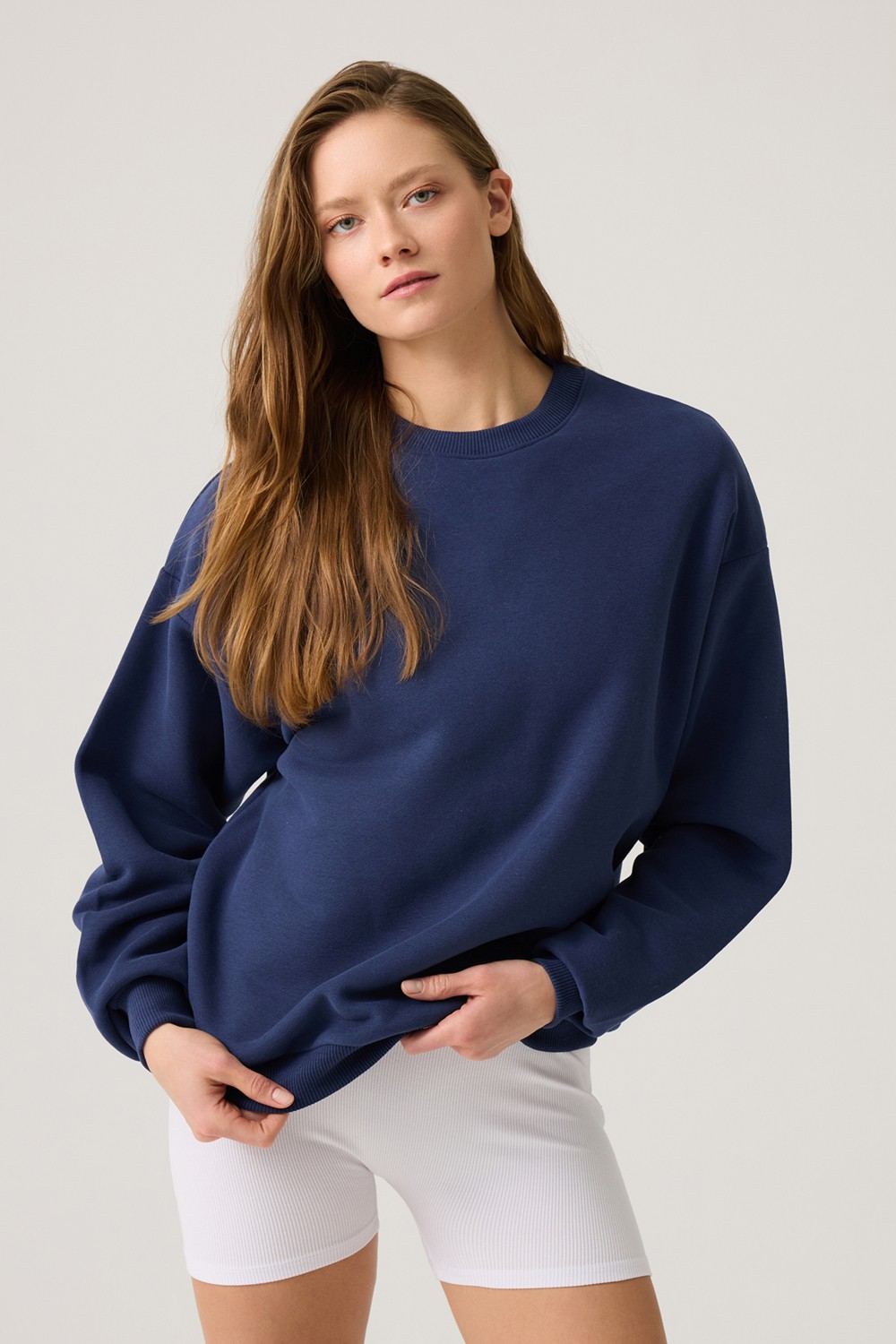 Los Ojos Ekru Geniş Kalıp Bisiklet Yaka Sweatshirt Crew Neck görsel 8