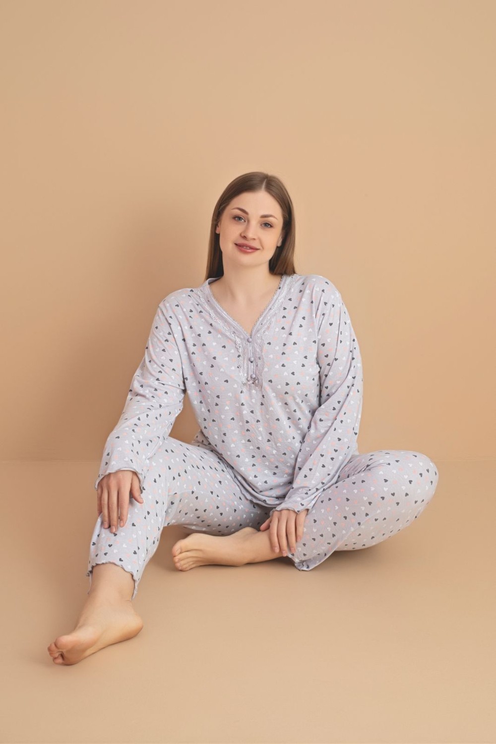 Temporium Kadın Büyük Beden Desenli Yakası Düğmeli Uzun Kollu Bambu Pijama Takımı