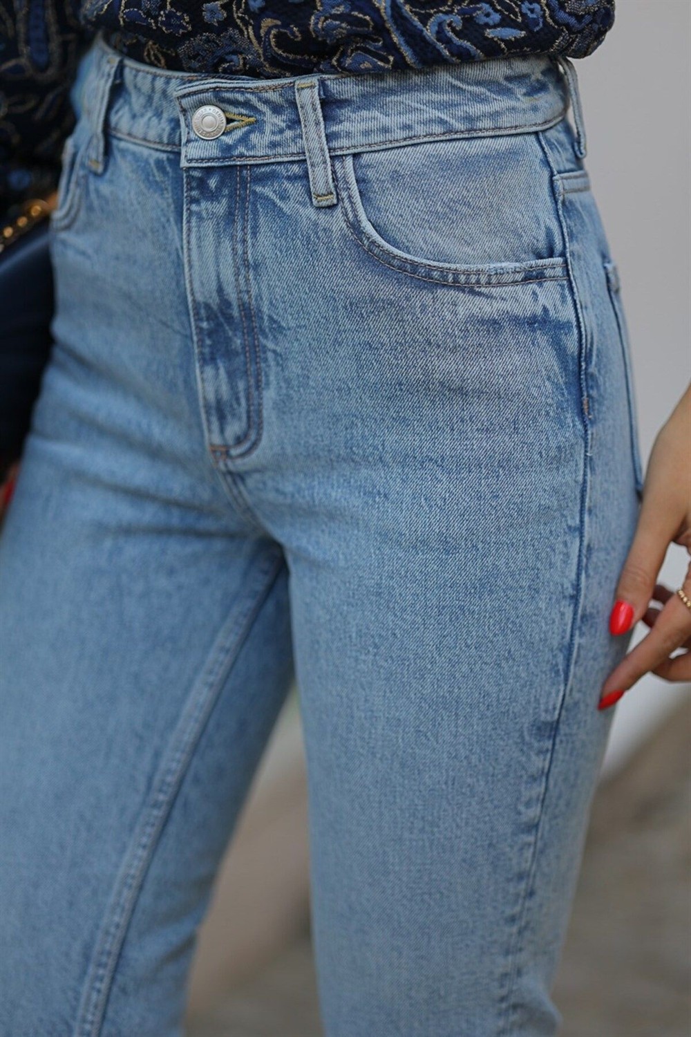 ByCukurovaFrango Yüksek Bel Bej Rengi Mom Jeans Likralı Esnek Kot Pantolon görsel 5