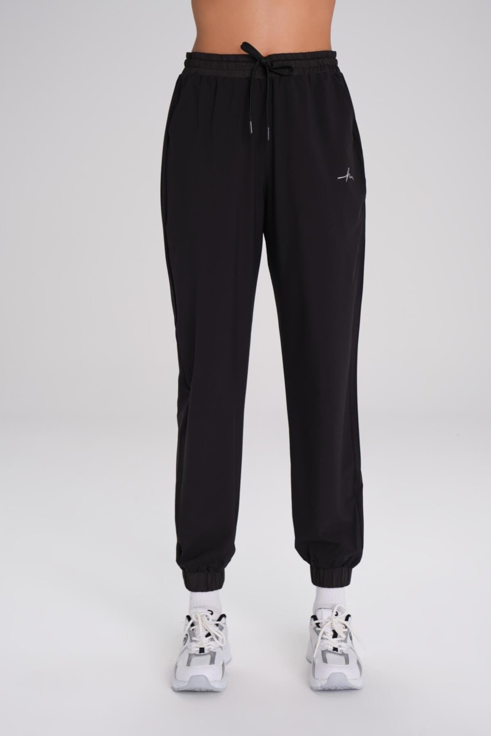 Haşema Kadın Lacivert Jogger Spor Pantolonu Nefes Alan Polyester Kumaş ile Rahat Kullanım görsel 5