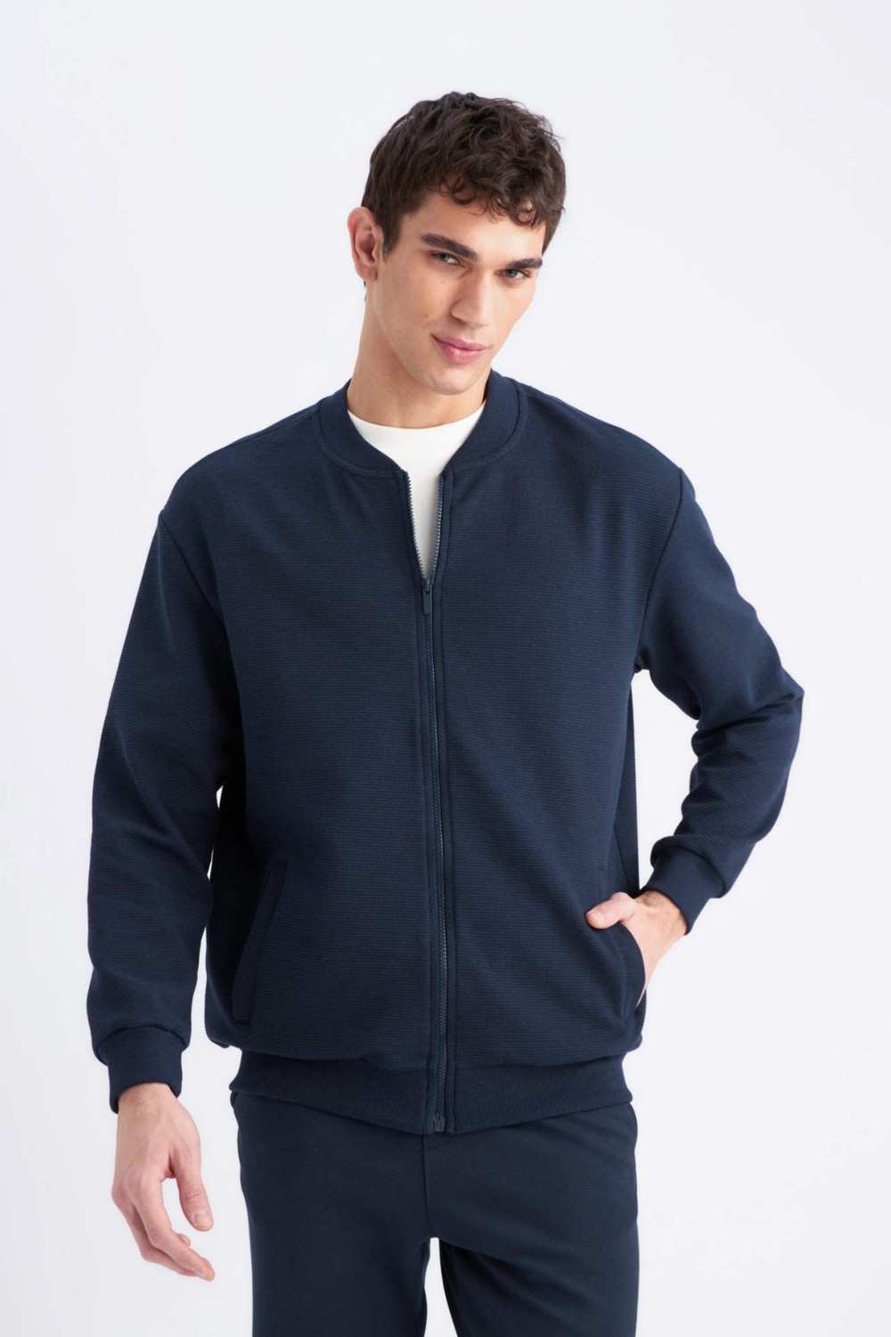 DeFacto Relax Fit Kolej Yaka Dokulu Bomber Hırka D7930AX25SP görsel 4