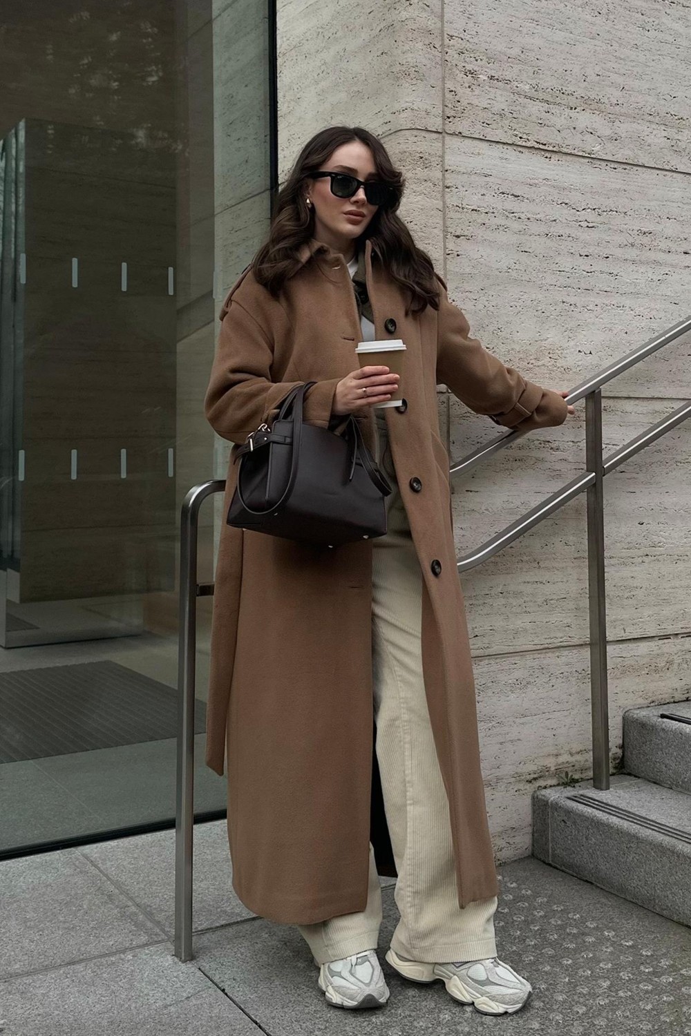 Olcay Gömlek Yaka Apolet Detaylı Oversize Uzun Kaban K. Kamel 3064
