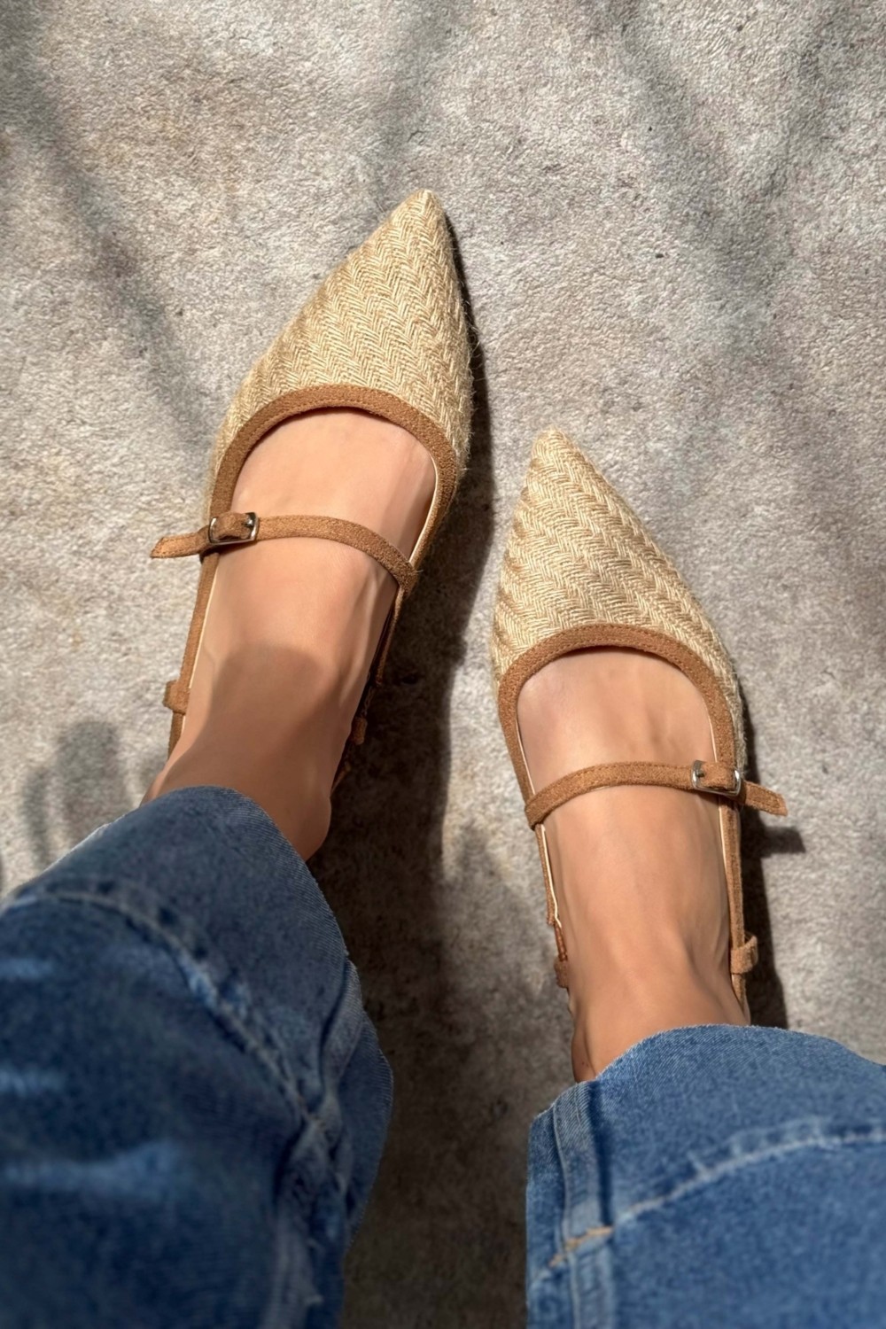 Nişantaşı Shoes X-Harmony Hasır Taba Kemer Detay Sivri Burun Kısa Topuklu Kadın Babet görsel 2