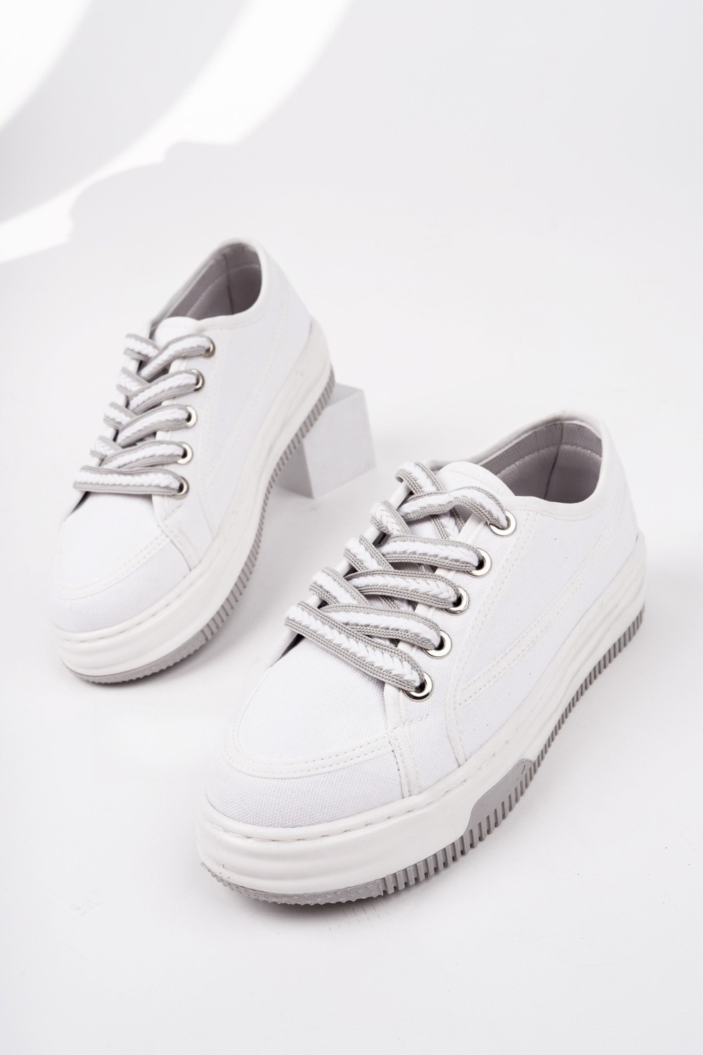 Muggo CARİNA Kalın Taban Keten Kumaş Bağcıklı Kadın Günlük Sneaker Spor Ayakkabı