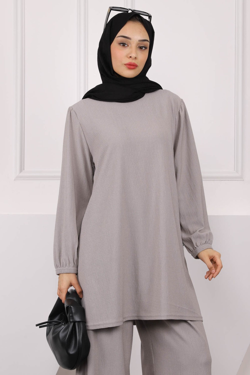 İmaj Butik Kadın Çağla Renkli Tunik Pantolonlu Takım Dokuma Kumaş ile Modern Stil Sunuyor görsel 4
