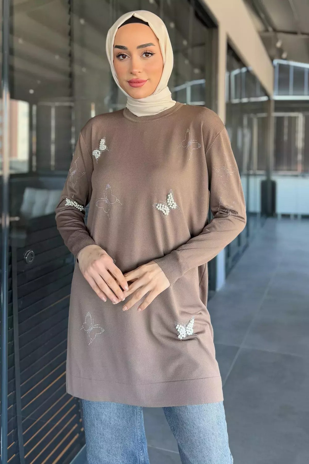 Julude Kelebek Taşlı Bisiklet Yaka Tesettür Tunik P-00015449 görsel 2