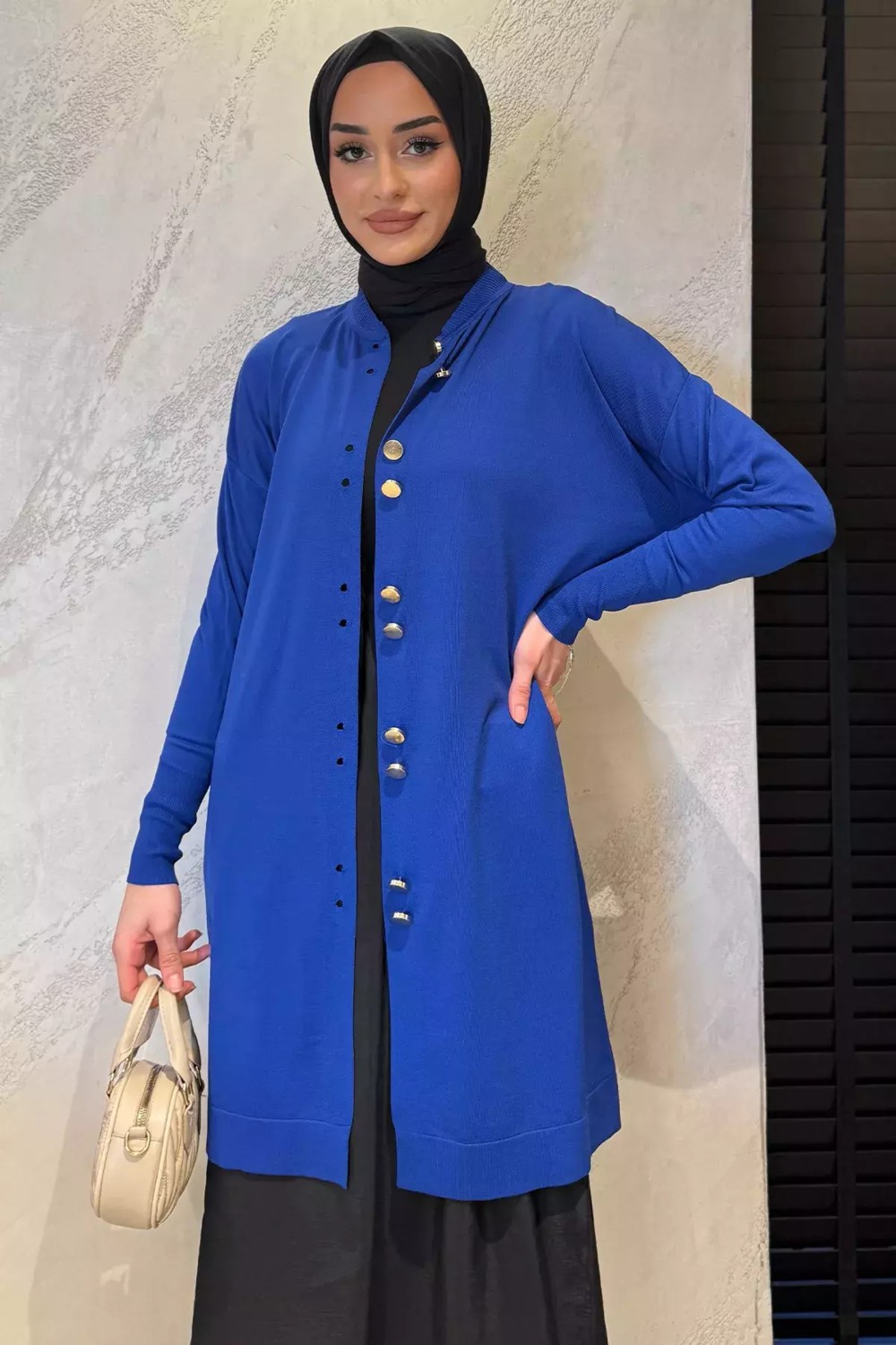 Julude Kadın Gold Düğme Detaylı Tesettür Triko Hırka P-00015358 görsel 2