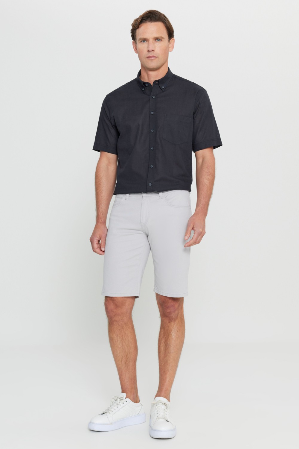 Altınyıldız Classics Erkek Taş Slim Fit Dar Kesim Armürlü %100 Pamuk Casual Chino Şort görsel 2
