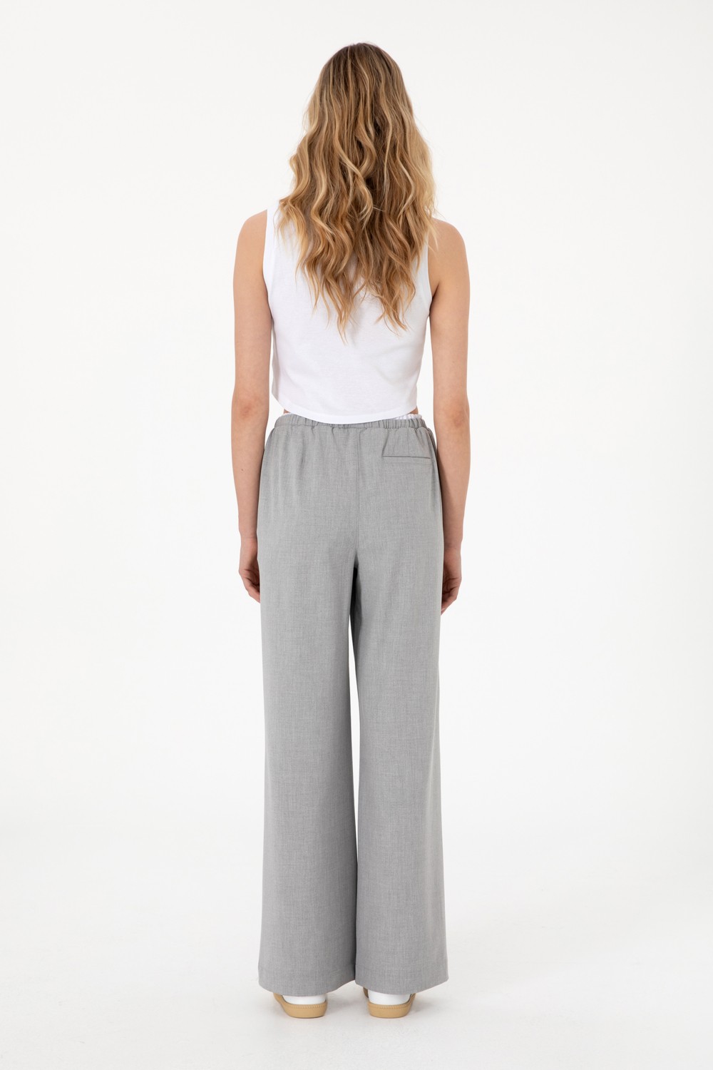 U.S. Polo Assn. Kadın Siyah Bel Detaylı Loose Fit Kanvas Pantolon 50309118-VR046 görsel 4