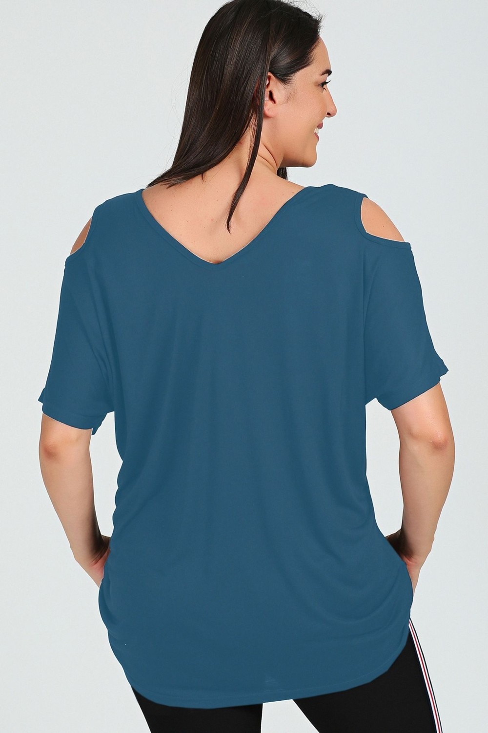 Curvy Trend Büyük Beden Omuzu V Pencere Kısa Kol Bluz görsel 2