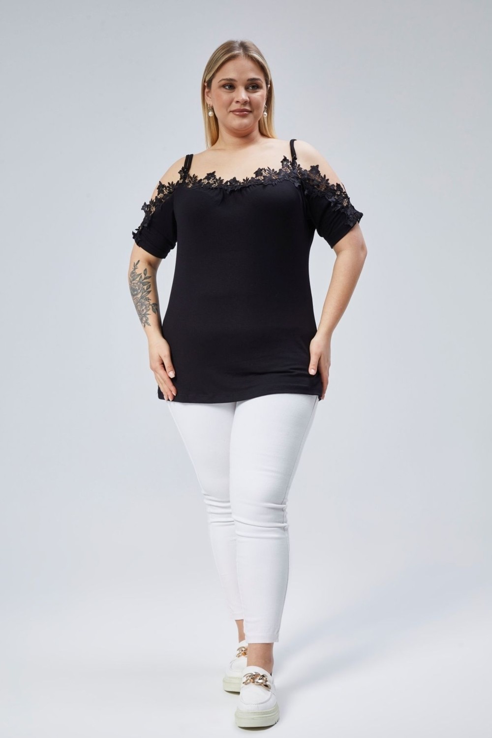Curvy Trend Büyük Beden Yaka Güpürlü Askılı Bluz görsel 2