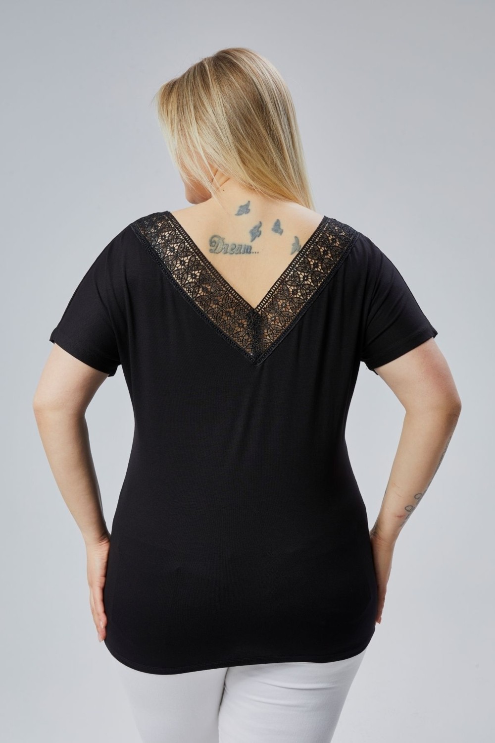 Curvy Trend Büyük Beden Sırt V Güpür Bluz
