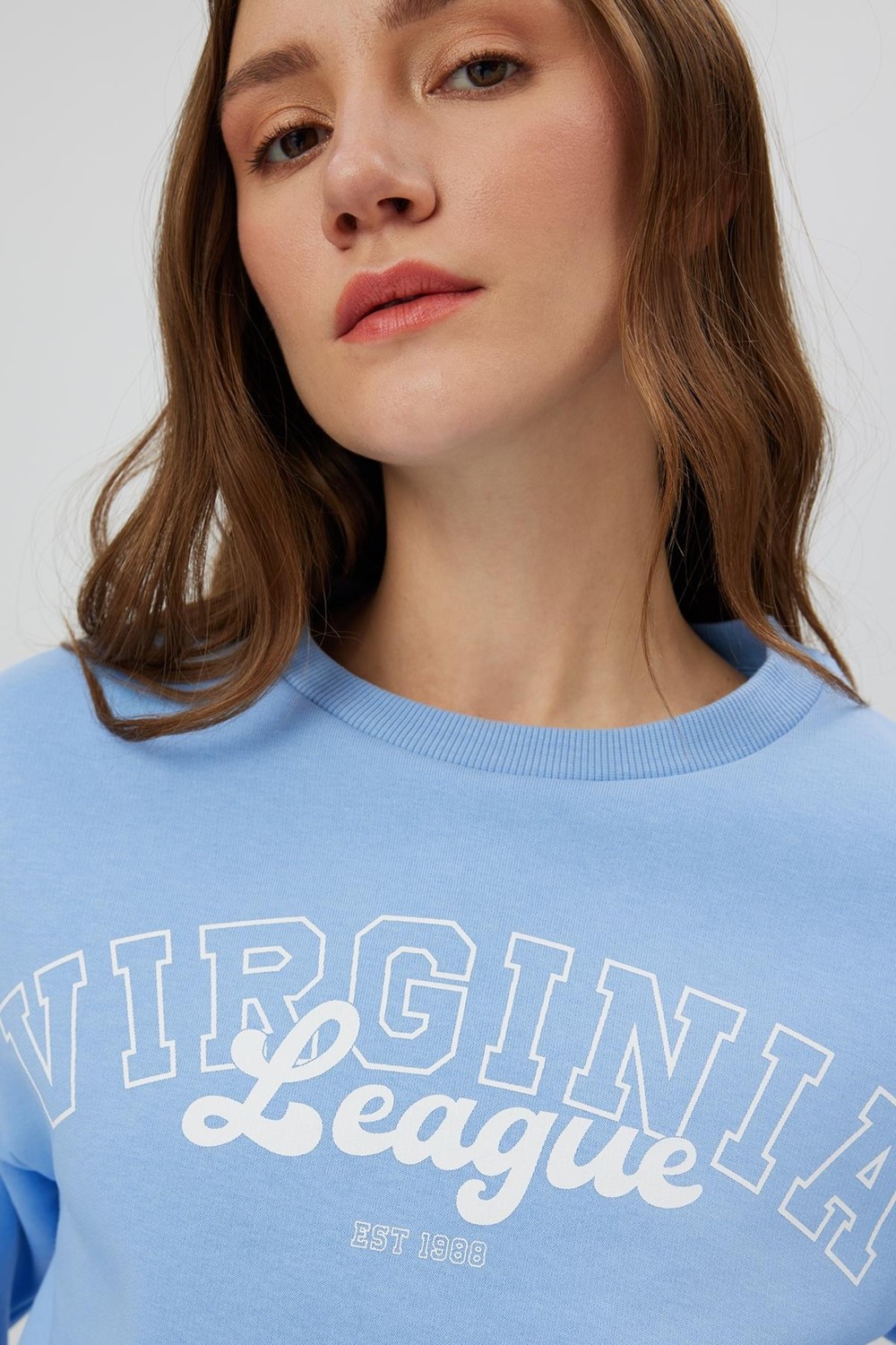 Babokah Kolej Baskılı Crop Sweatshirt görsel 3