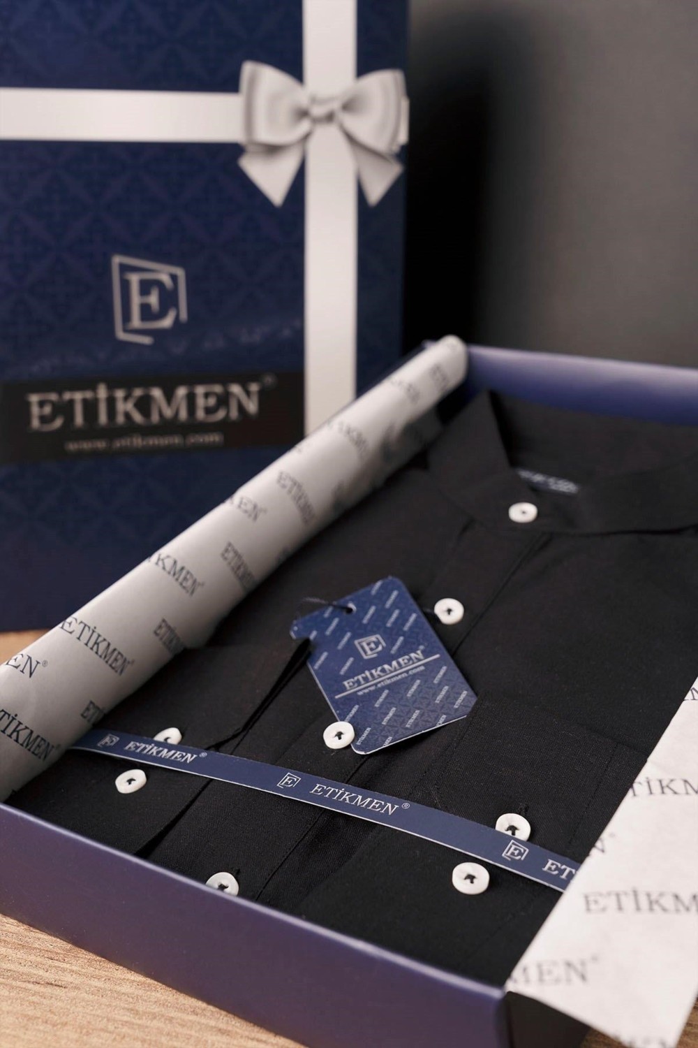 Etikmen Siyah Hakim Yaka Keten Üç Düğmeli Erkek Gömlek görsel 4