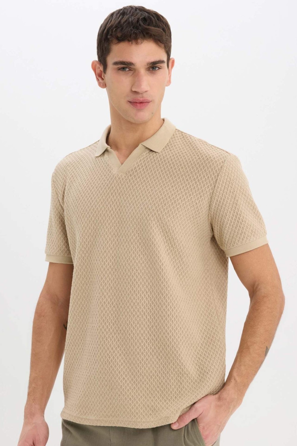 DeFacto Regular Fit Polo Yaka Kısa Kollu Tişört E1215AX25SM