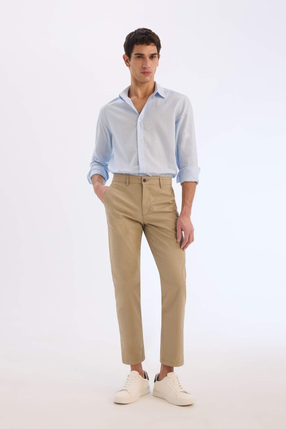 DeFacto Regular Fit Polo Yaka Keten Karışımlı Yazlık Uzun Kollu Gömlek E0518AX25SM görsel 2
