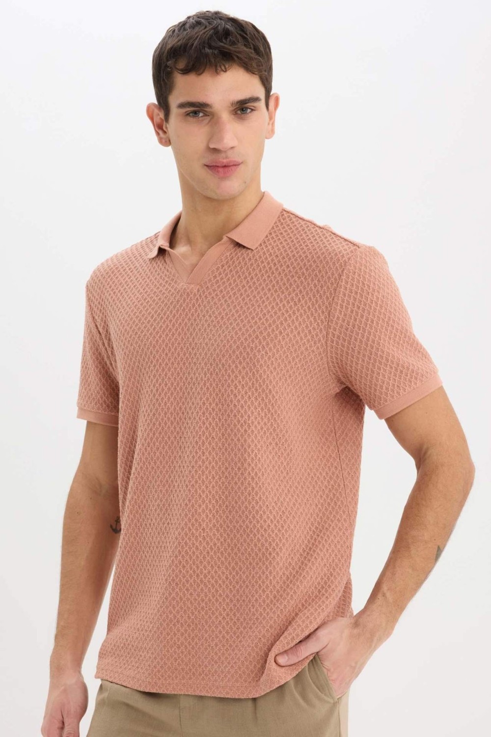 DeFacto Regular Fit Polo Yaka Kısa Kollu Tişört E1215AX25SM görsel 3