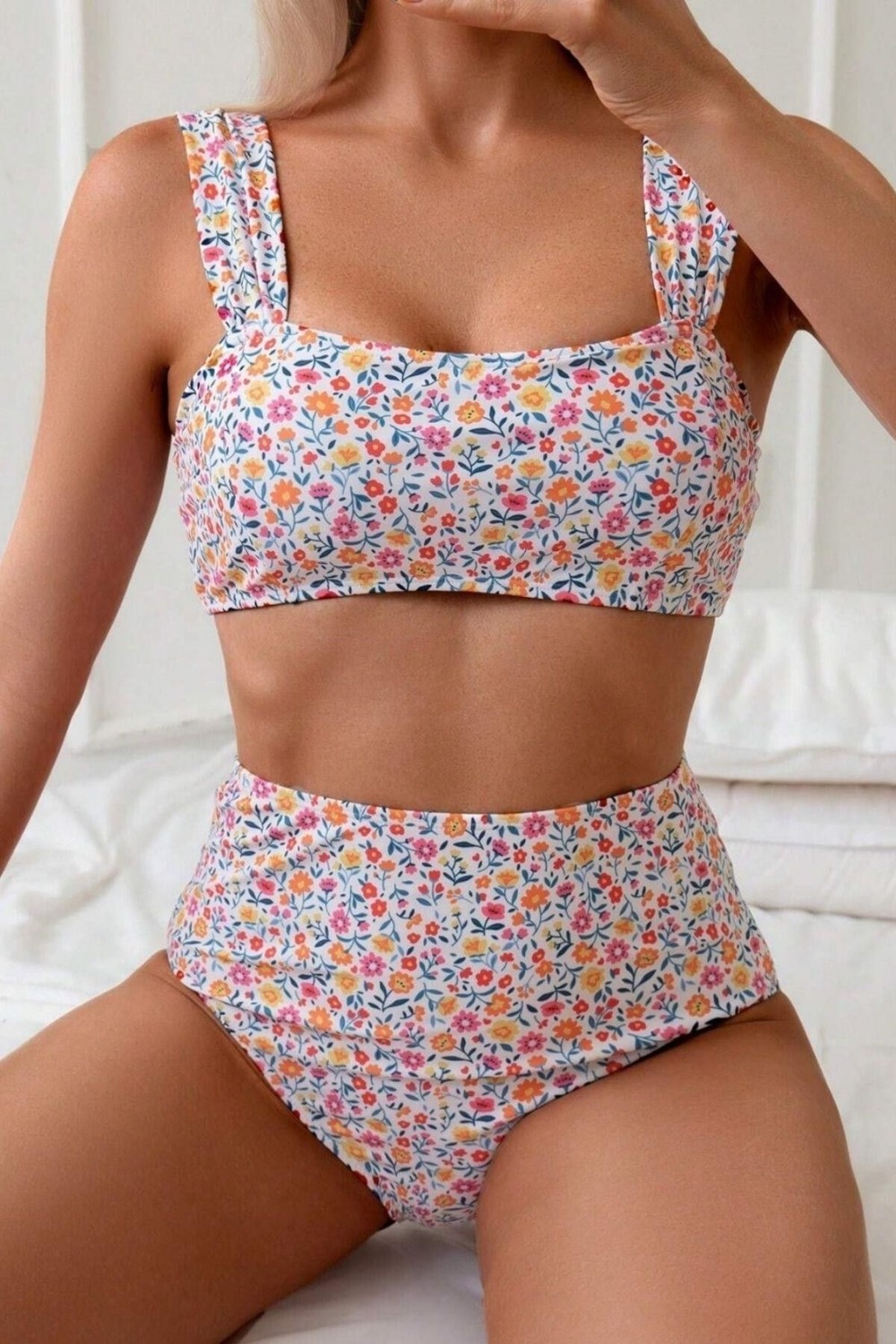 Bella Notte Minimalist Çiçek Desenli Kaplı Yüksek Bel Bikini Takımı görsel 2