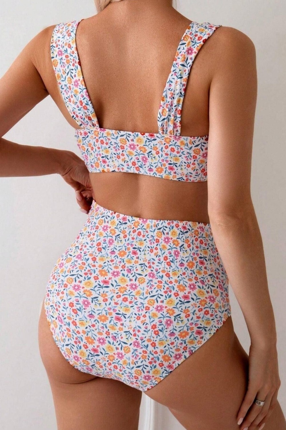 Bella Notte Minimalist Çiçek Desenli Kaplı Yüksek Bel Bikini Takımı görsel 3