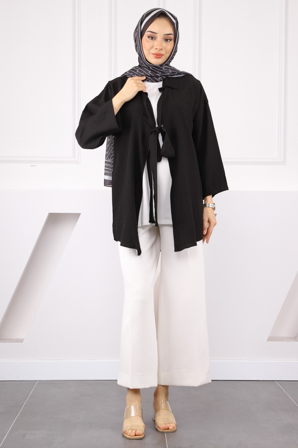 İmaj Butik Siyah Ön Bağlamalı İçlikli Kimono görsel 3
