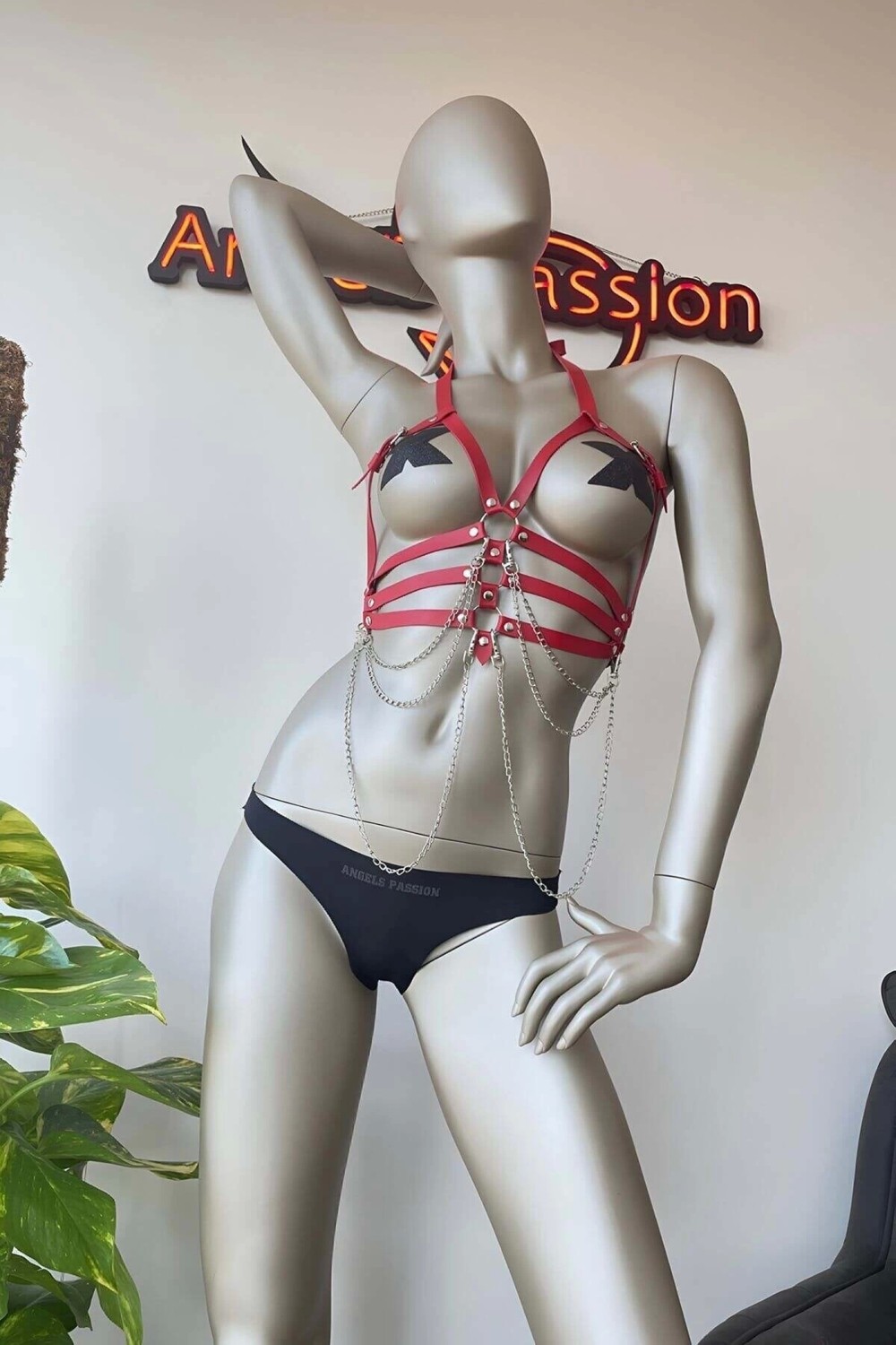 GiyimCity Kırmızı Deri Harness Fantazi Giyim