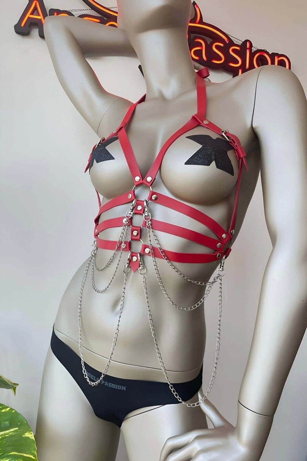 GiyimCity Kırmızı Deri Harness Fantazi Giyim görsel 4