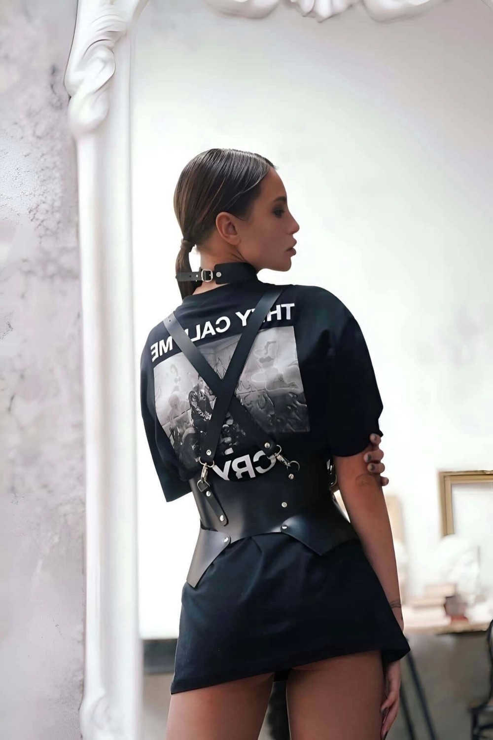 GiyimCity Elbise ve Tshirt Üzeri Deri Şık Kemer ve Choker Takım