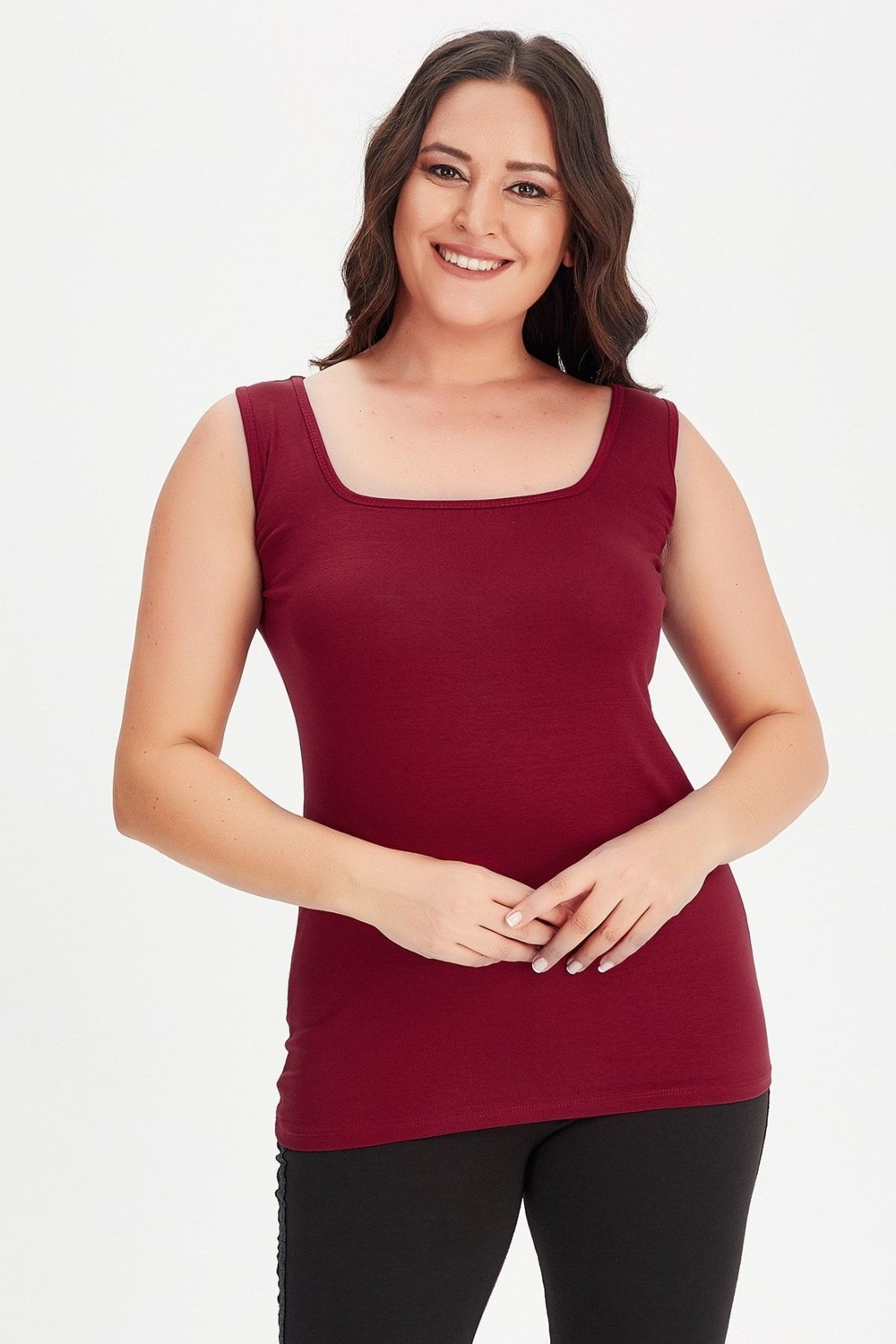 Curvy Trend Kare Yaka Kalın Askılı Atlet Bluz