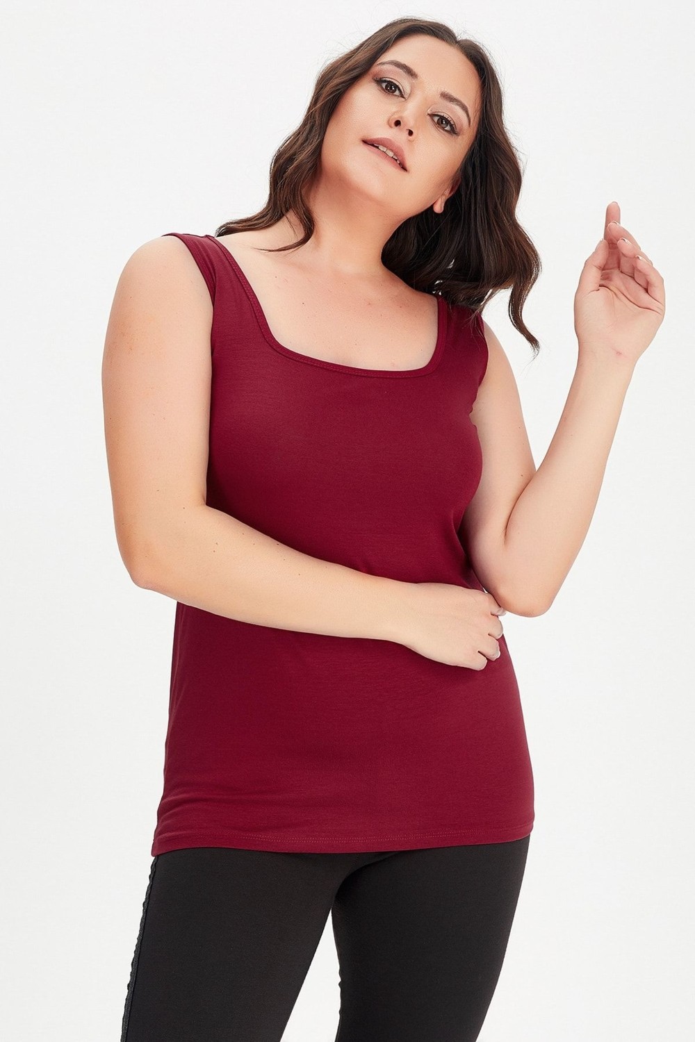 Curvy Trend Kare Yaka Kalın Askılı Atlet Bluz görsel 2
