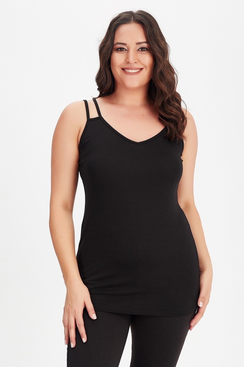 Curvy Trend Büyük Beden V Yaka Çift Biye Askılı Atlet Bluz görsel 2