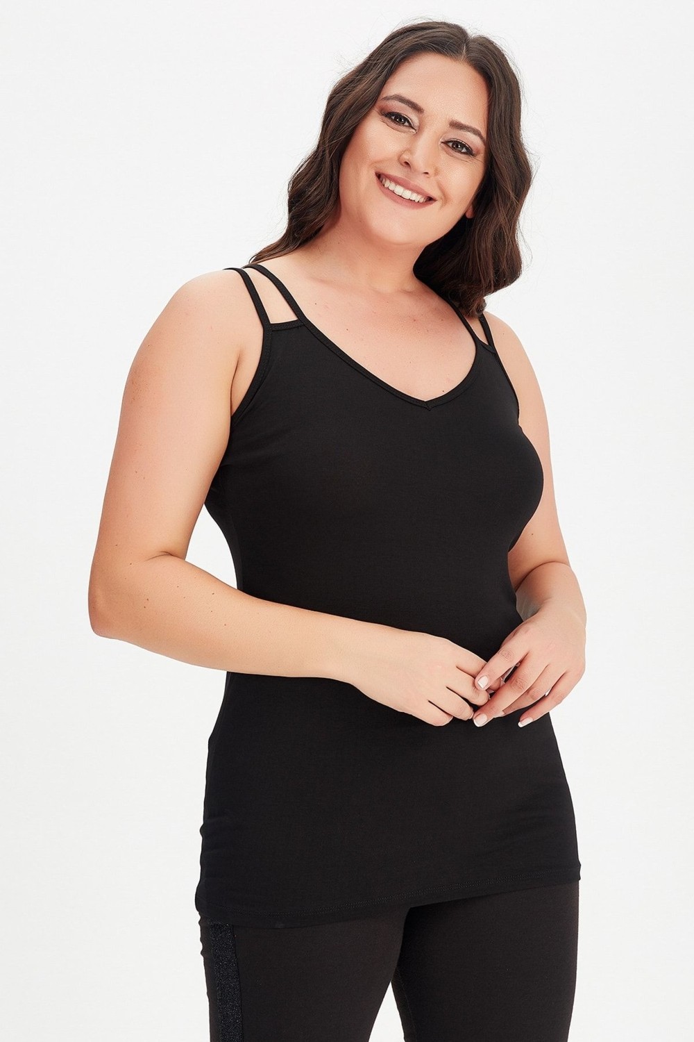 Curvy Trend Büyük Beden V Yaka Çift Biye Askılı Atlet Bluz görsel 5