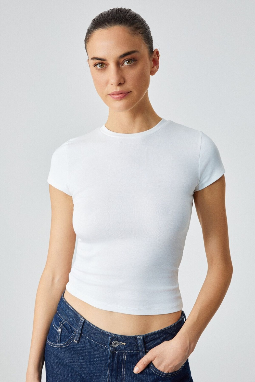 Grimelange HOPEWELL Kadın Yuvarlak Yaka Örme Slim Fit Beyaz T-Shirt görsel 3