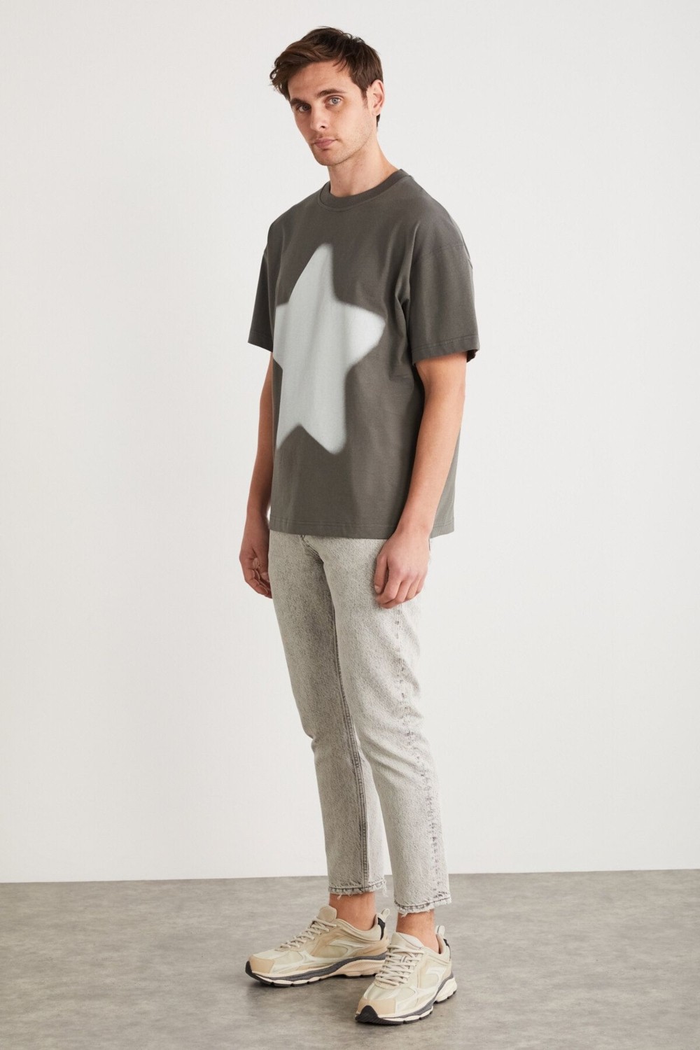 Grimelange ADAN Erkek %100 Pamuk Yıldız Baskılı Bisiklet Yaka Kısa Kollu Oversize Gri T-Shirt görsel 5